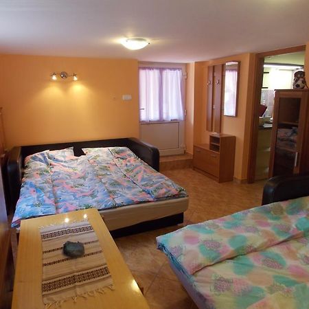 Szonja Apartman Egerszalók Exterior foto